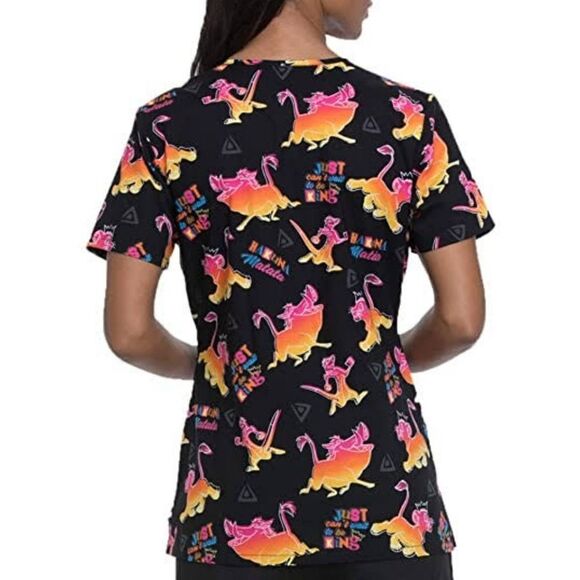 NWT Disney's Lion King "Just Can't Wait" Women's Printed V-Neck Scrub Top - Picture 6 of 12